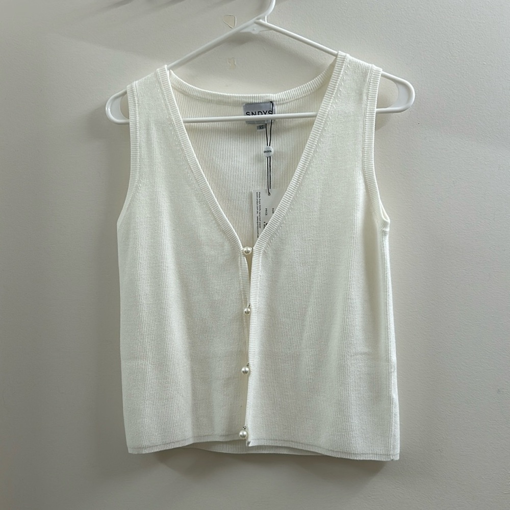 Pearl tank